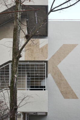 HANADAHEHEMANN, Adresse: FAHRBEREITSCHAFT – Herzbergstraße 40-43, 10365 Berlin